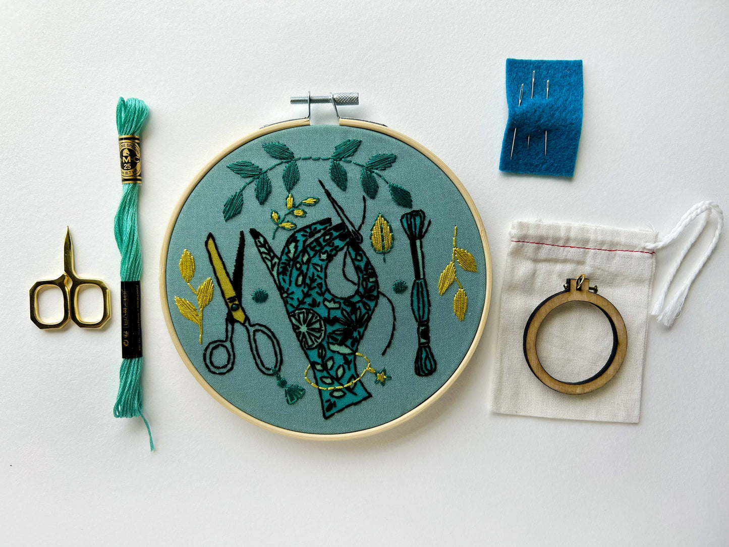 Maker Design Embroidery DIY Art Kit