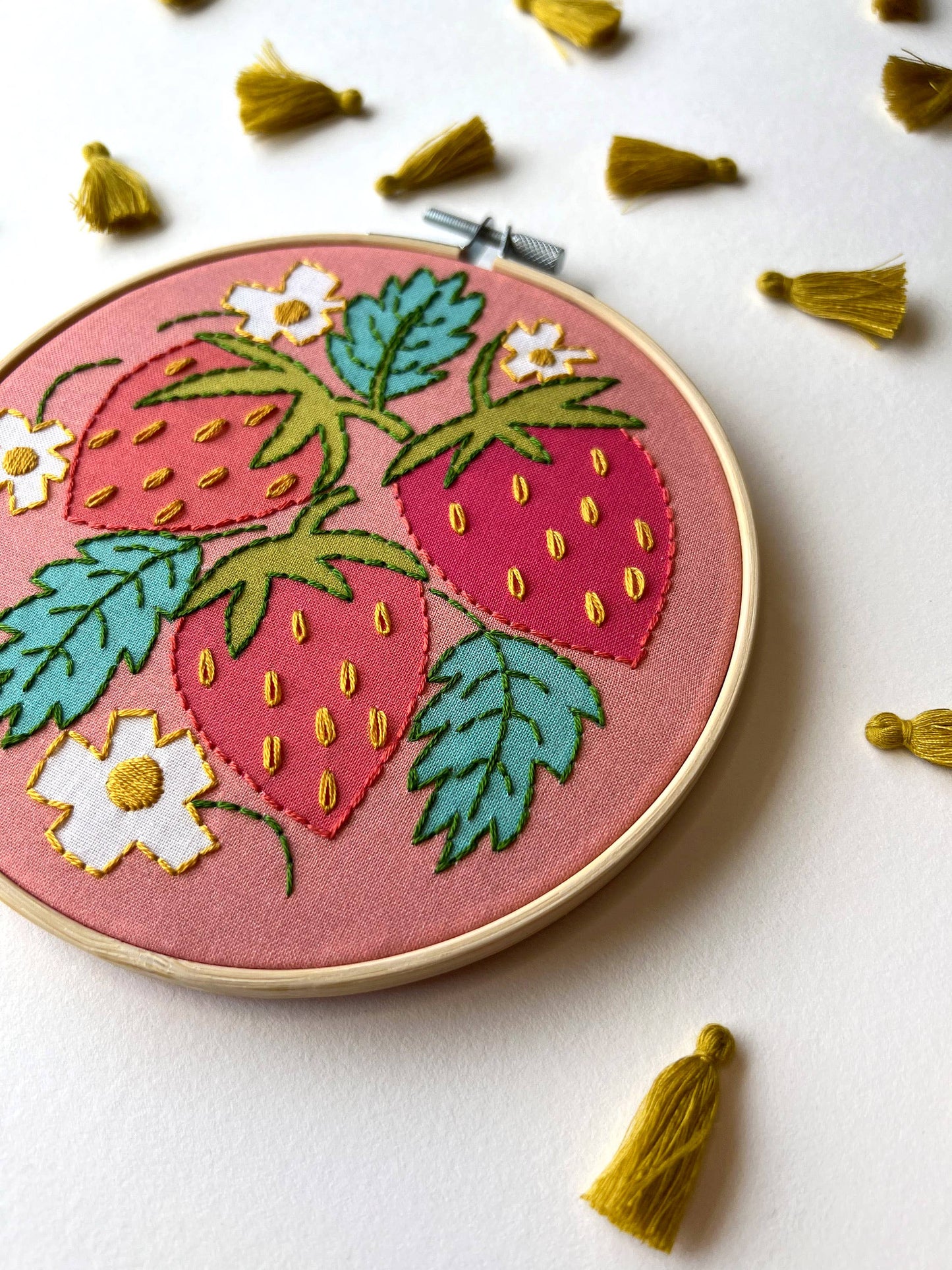 Strawberries Embroidery DIY Art Kit