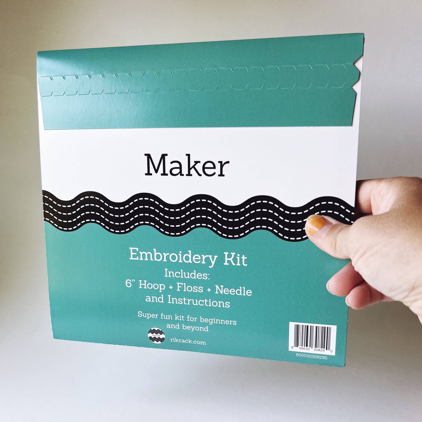 Maker Design Embroidery DIY Art Kit
